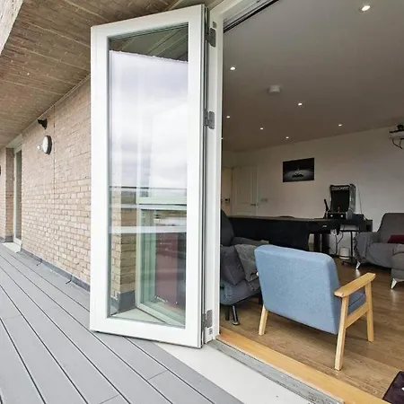 Greenwich O2 Apartment London Exterior photo